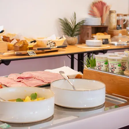 Hotel Brit Bordeaux Aeroport - Le Soretel 3*
